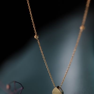 Minimal Gold Pendant Necklace